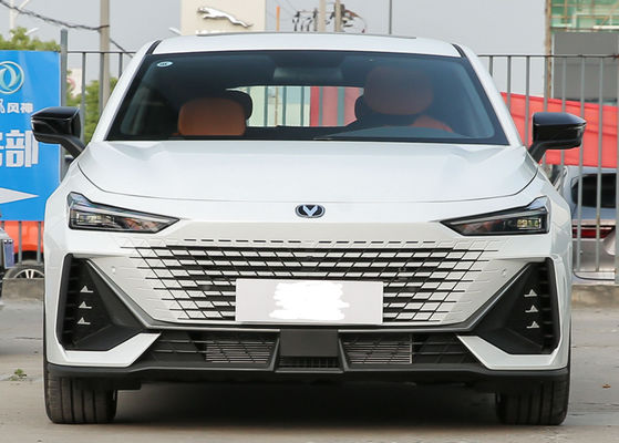 Gasoline Compact Sedan Changan Automobile Changan UNI-V 2022 1.5T Excellent Version